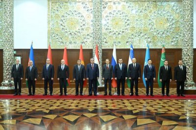 Президенти Ҷумҳурии Тоҷикистон Эмомалӣ Раҳмон роҳбарони ҳайатҳои ҷаласаи навбатии Шурои роҳбарони ниҳодҳои амниятӣ ва хадамоти махсуси давлатҳои иштирокдори ИДМ-ро ба ҳузур пазируфтанд