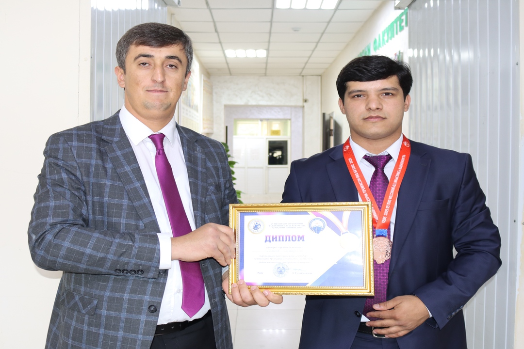 ҒОЛИБИЯТИ ДОНИШҶЎИ МО ДАР ЧЕМПИОНАТИ ҶУМҲУРИЯВӢ 33324