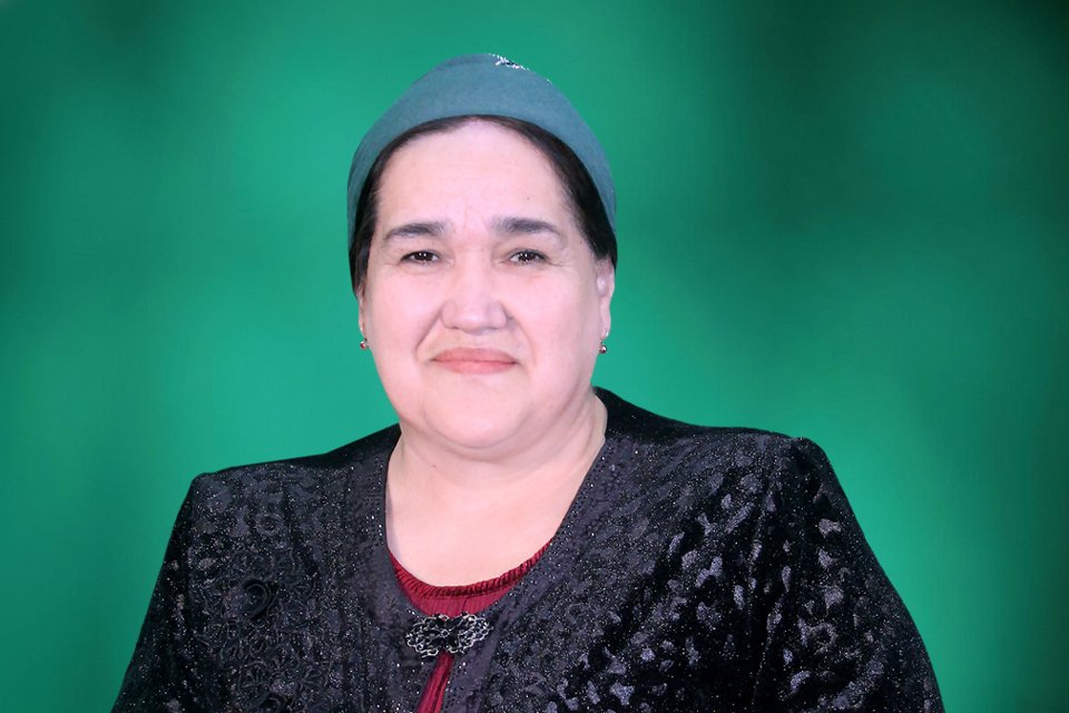 Тураева Навбаҳор Абдуллоевна
