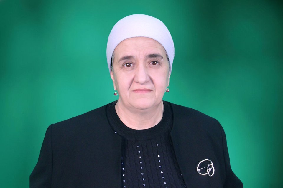 БУЗУРГОН ДАР БОРАИ ЗАБОНИ МОДАР