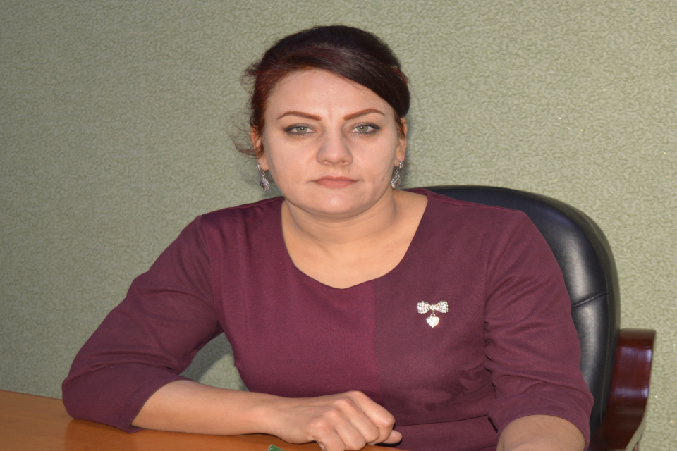 ТАЪСИРИ ЧОРАБИНИҲОИ ДОНИШГОҲӢ БА ТАҲКИМИ ОИЛА